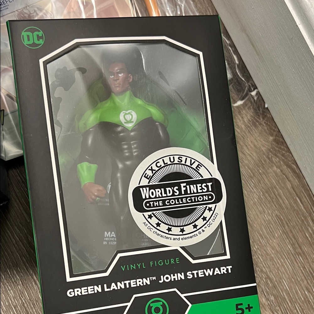 World's Finest Collection Box - Picture 4 of 6